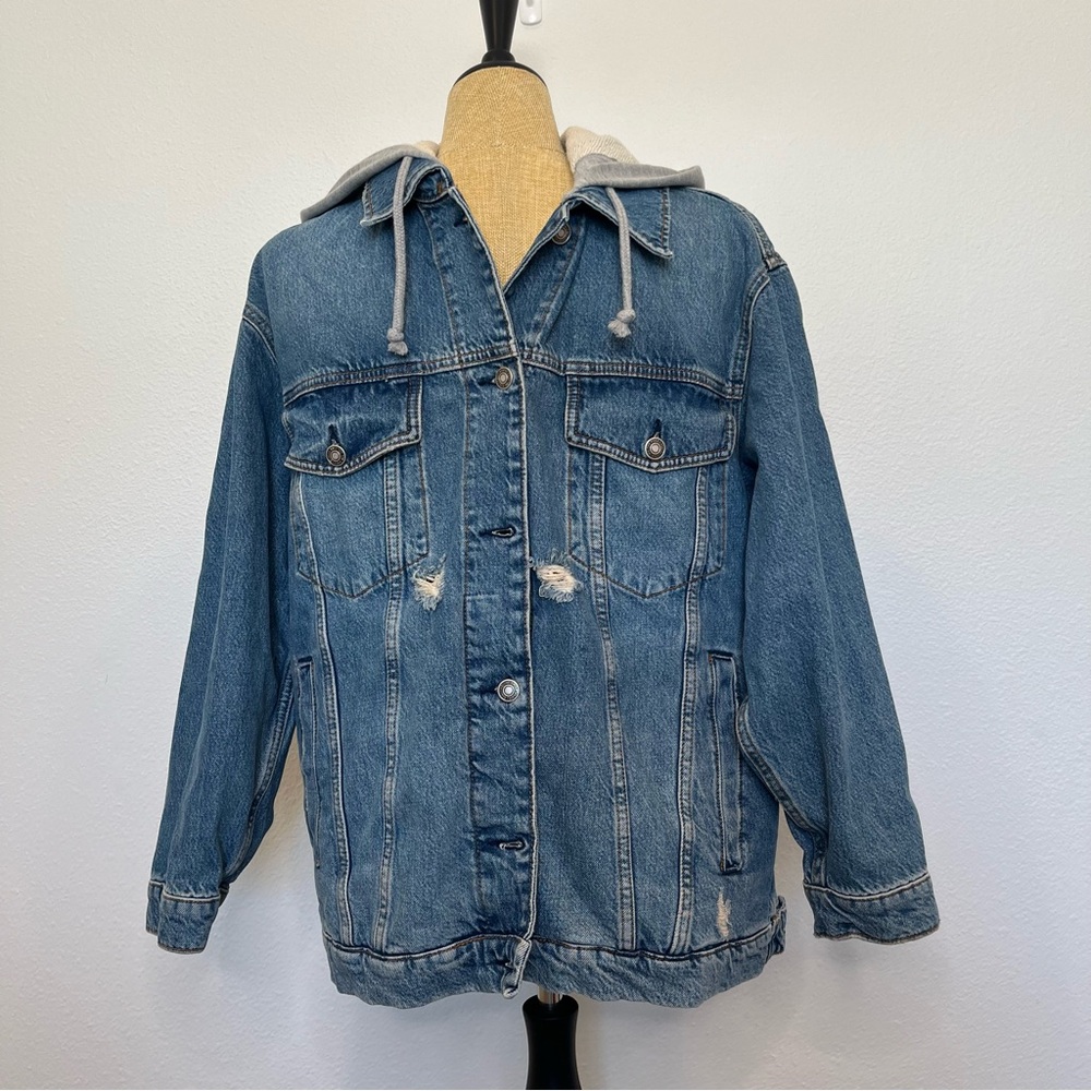 Free People "We the Free" Oversized Distressed Jean Jacket with Hood, size XS